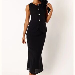 NWT Petal and Pup Peter two piece black skirt and top set size medium